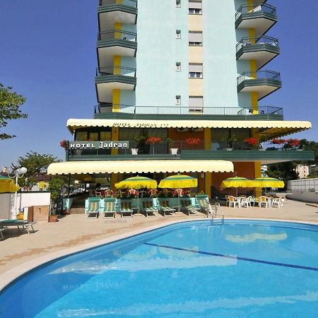 Hotel Jadran Лидо-ди-Езоло Экстерьер фото