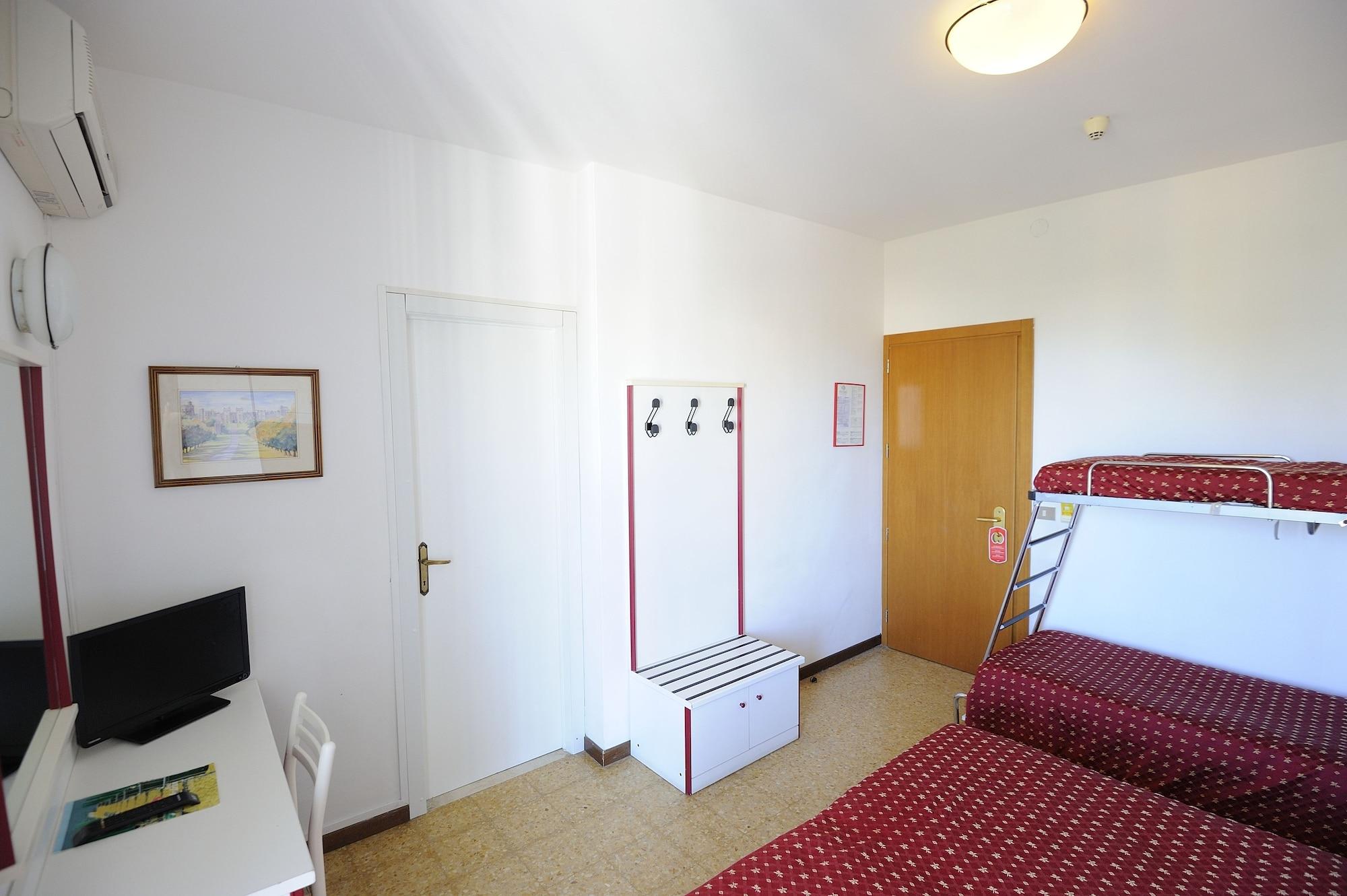Hotel Jadran Лидо-ди-Езоло Экстерьер фото