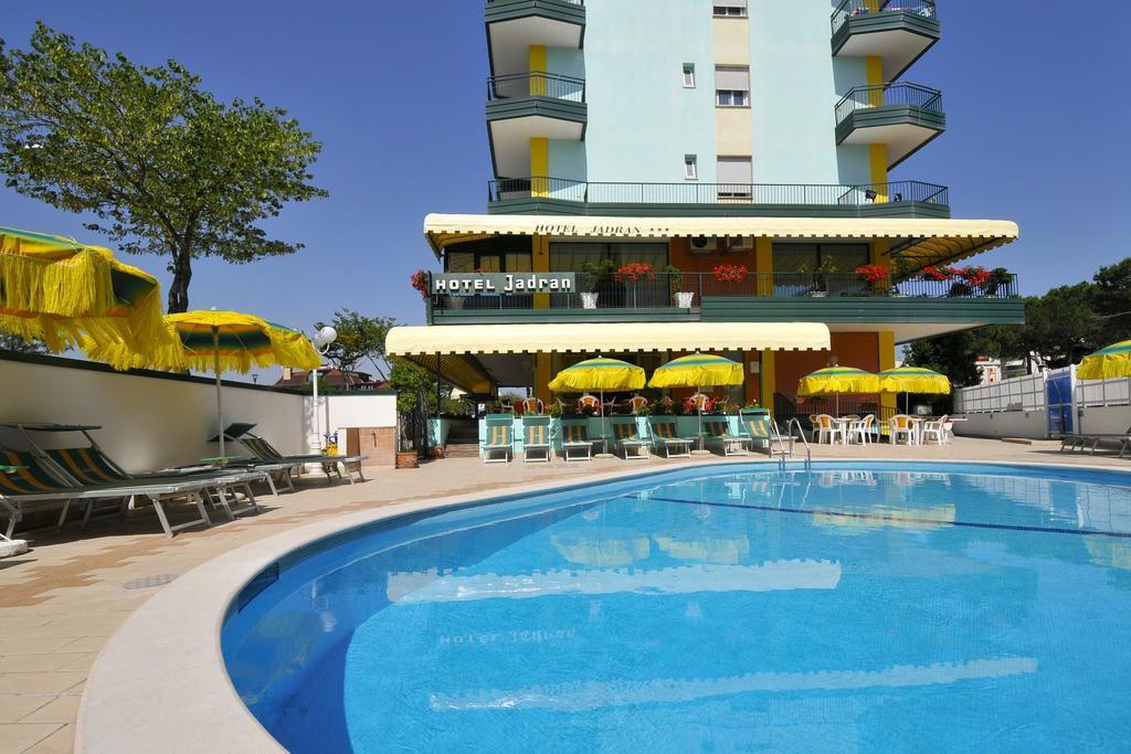 Hotel Jadran Лидо-ди-Езоло Экстерьер фото